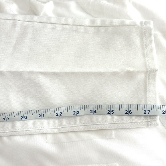 NYDJ White Straight Ankle 5 Pocket Jeans. Stitch Detailing. Size 16 - Picture 10 of 10